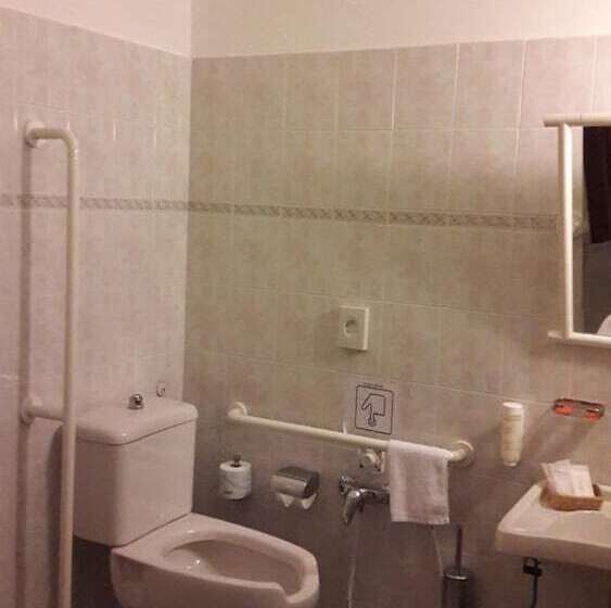 Art & Hotel Treviolo