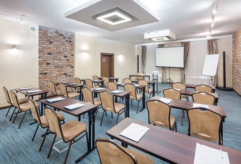 בית מלון כפרי Bonum Old Town