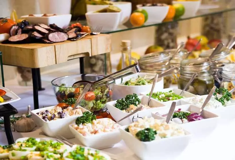 Отель Bonum Old Town