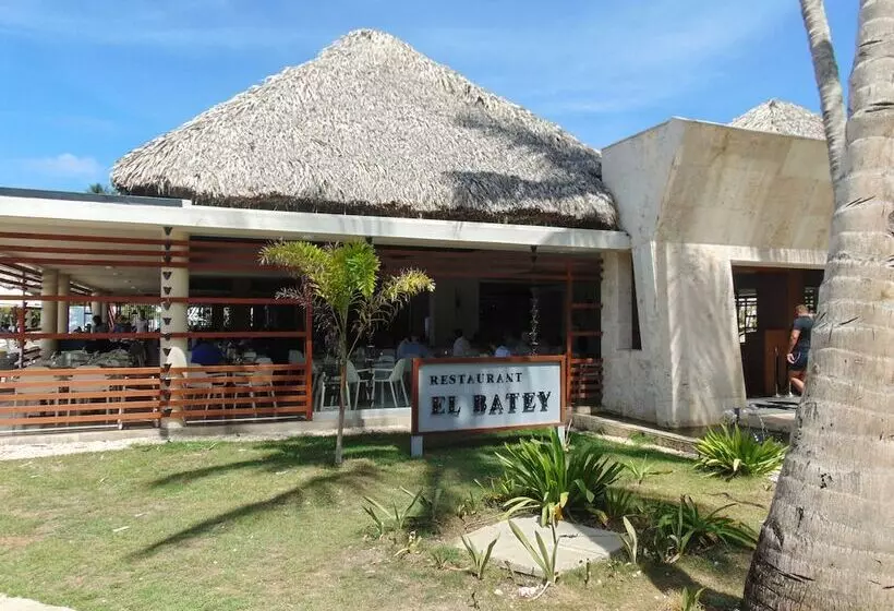 هتل Casa Marina Beach And Reef   All Inclusive