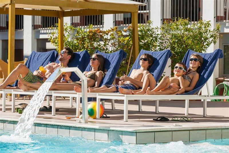 Club Hotel E Residence La Vela