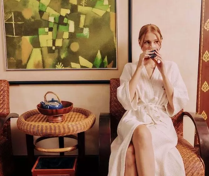 هتل The Davis Bangkok