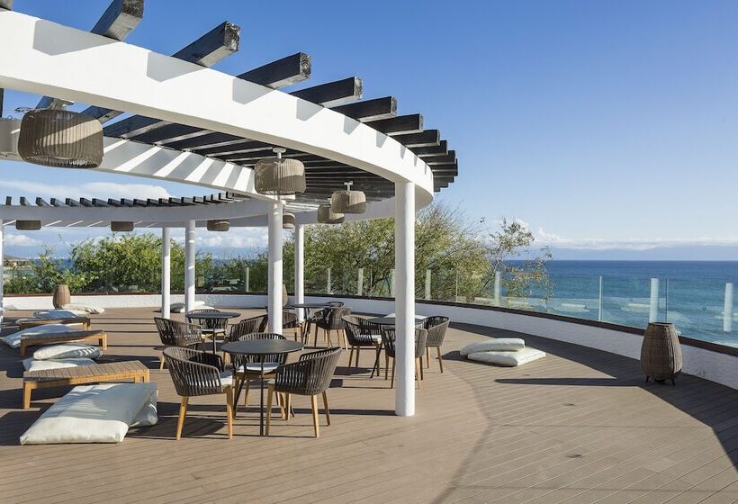 Family Selection at Grand Palladium Vallarta Resort & Spa - All Inclusive