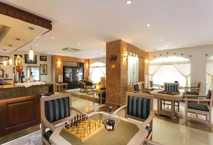 Family Selection at Grand Palladium Vallarta Resort & Spa - All Inclusive