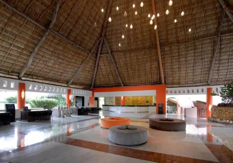 Family Selection at Grand Palladium Vallarta Resort & Spa - All Inclusive