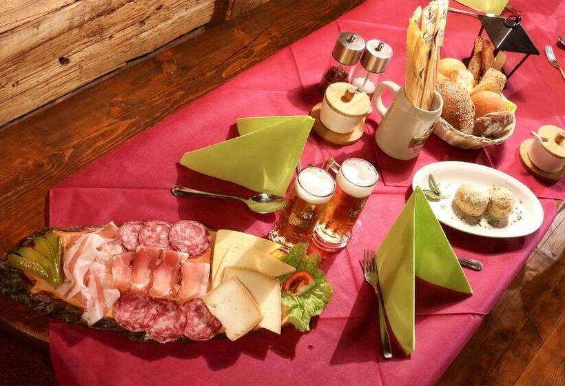 בית מלון כפרי Garni San Nicolò