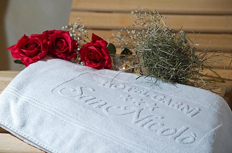 בית מלון כפרי Garni San Nicolò