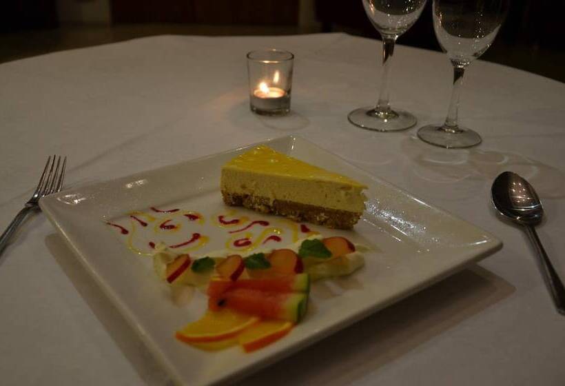 فندق Kiltimagh Park