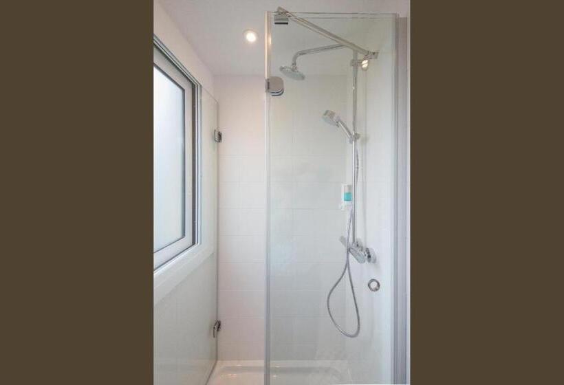 בית מלון כפרי La Regence