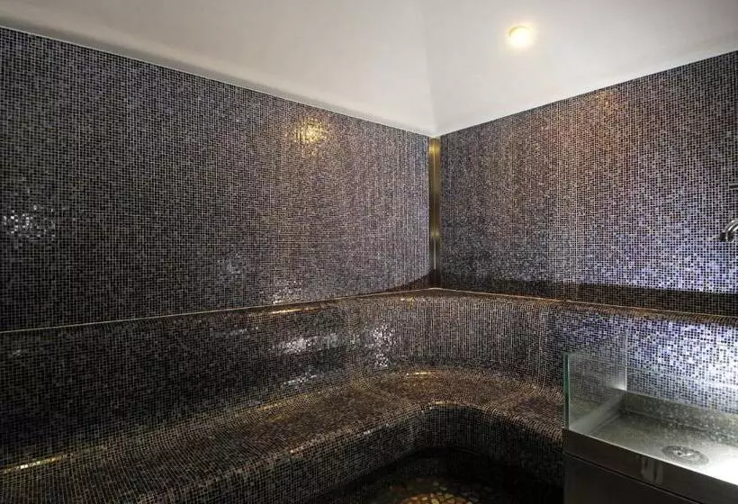 Отель Locanda Locatori