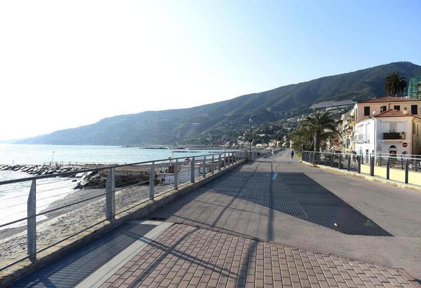 בית מלון כפרי Petit Royal