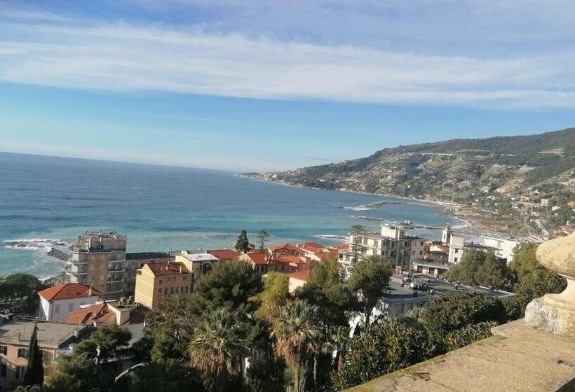 בית מלון כפרי Petit Royal