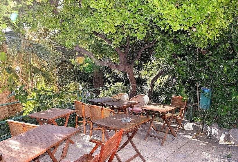 בית מלון כפרי Petit Royal