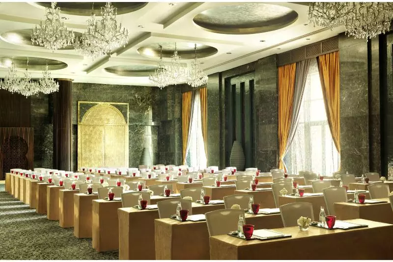 هتل Raffles Dubai