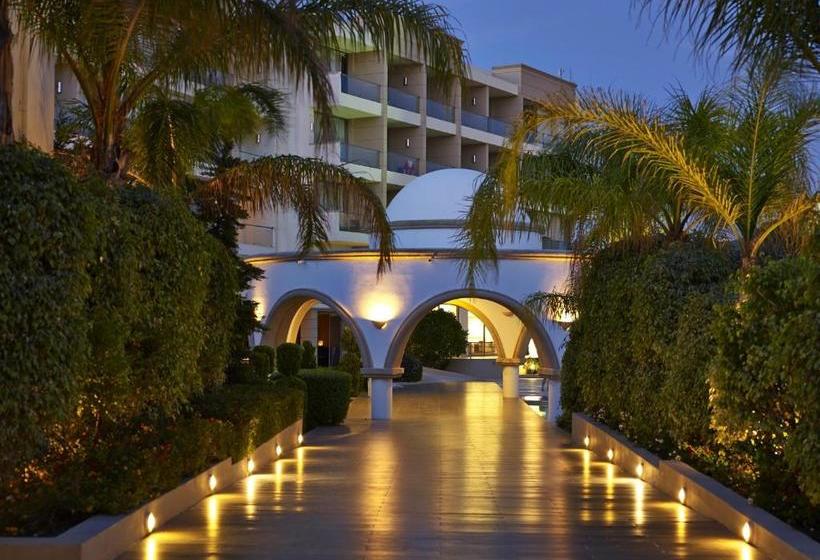 Отель The Ixian All Suites - Adults Only