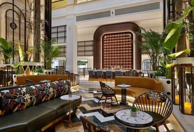 هتل The Westin Dubai Mina Seyahi Beach Resort And Waterpark