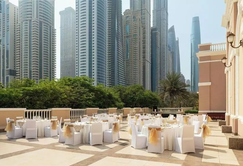 هتل The Westin Dubai Mina Seyahi Beach Resort And Waterpark
