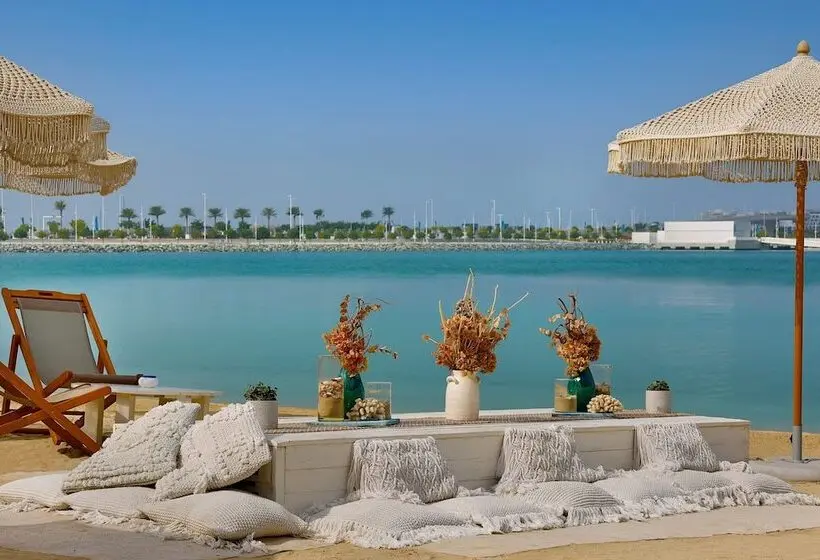 هتل The Westin Dubai Mina Seyahi Beach Resort And Waterpark