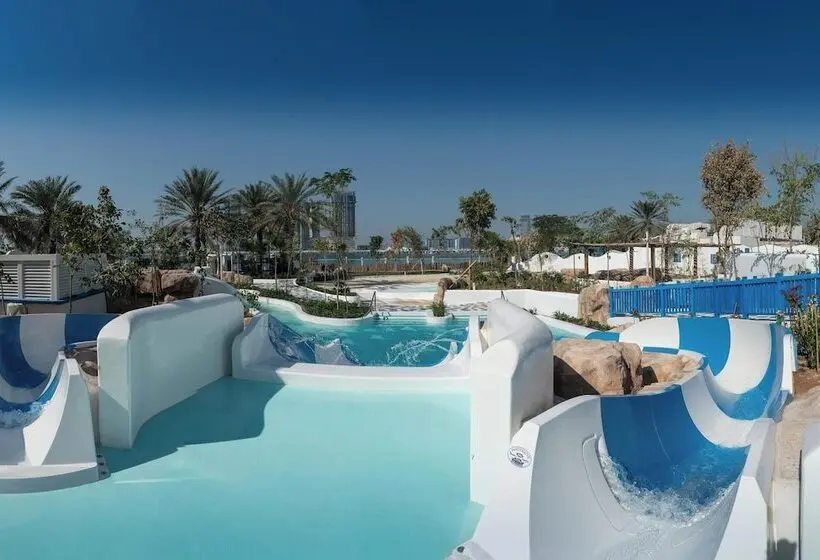 هتل The Westin Dubai Mina Seyahi Beach Resort And Waterpark