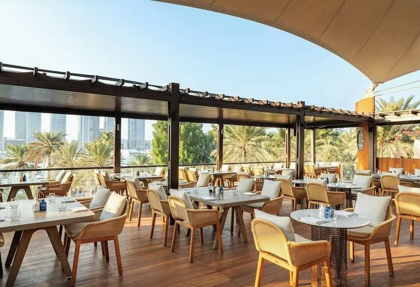 هتل The Westin Dubai Mina Seyahi Beach Resort And Waterpark