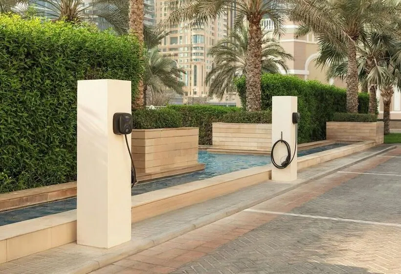 هتل The Westin Dubai Mina Seyahi Beach Resort And Waterpark