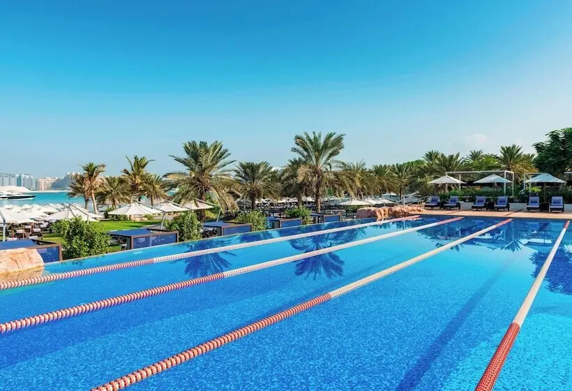 هتل The Westin Dubai Mina Seyahi Beach Resort And Waterpark