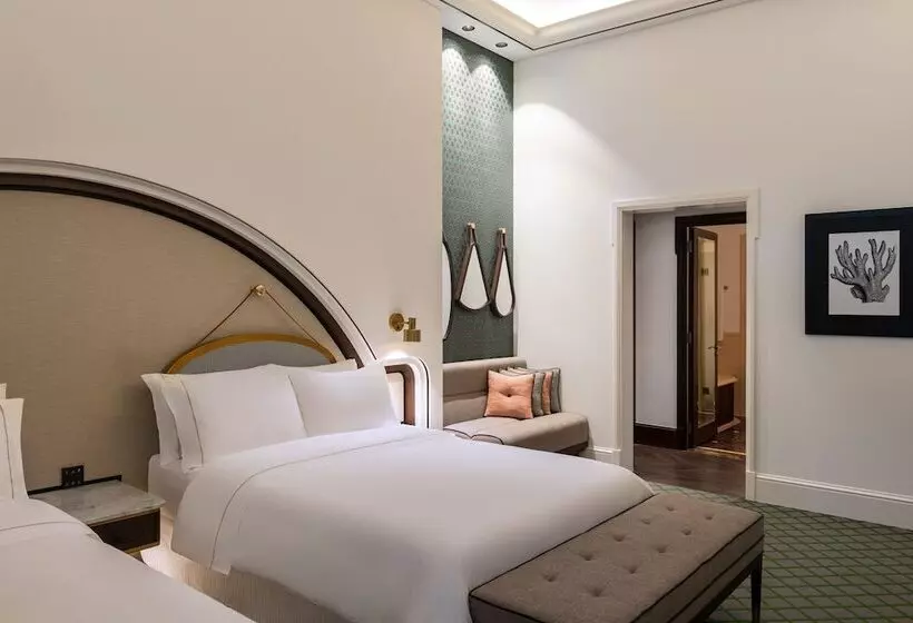 هتل The Westin Dubai Mina Seyahi Beach Resort And Waterpark