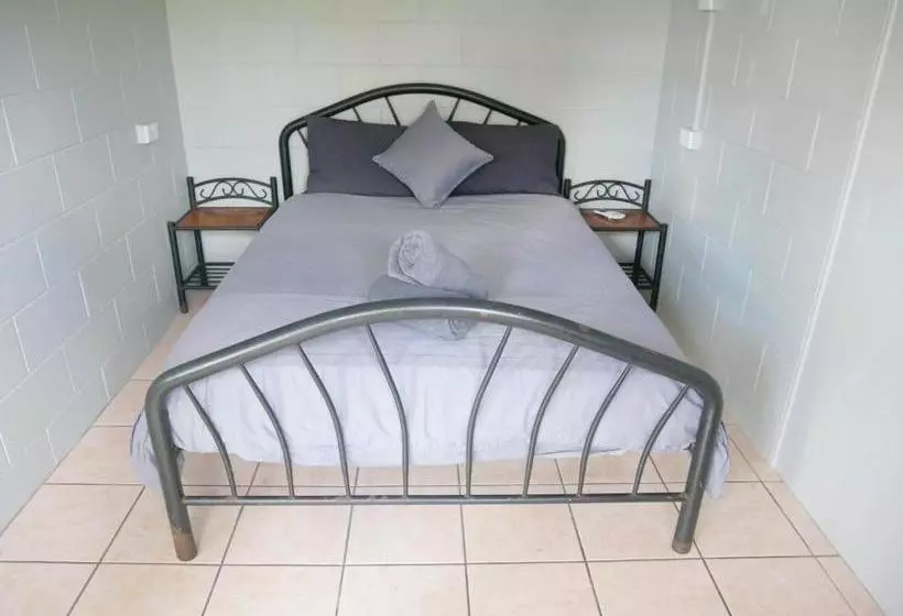 호텔 Why Not Backpackers