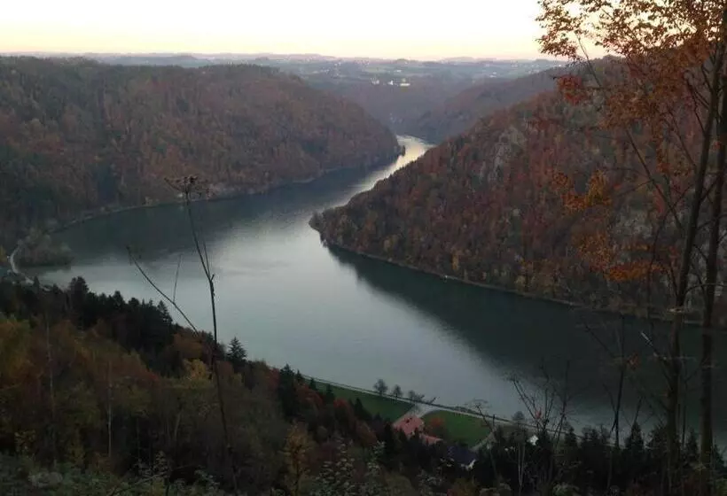 Retkeilymaja Gasthof In Der Exlau