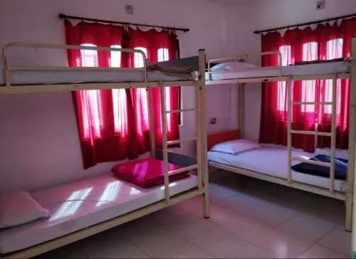 The Hostel Crown
