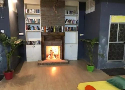 The Hostel Crown