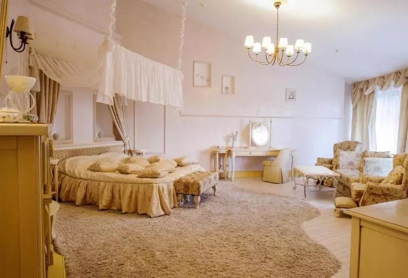 ホテル трипільське сонце