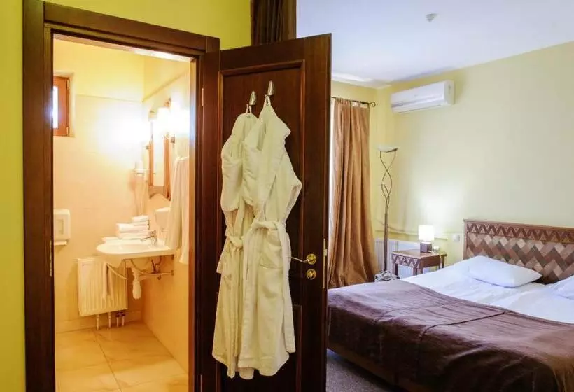 ホテル трипільське сонце