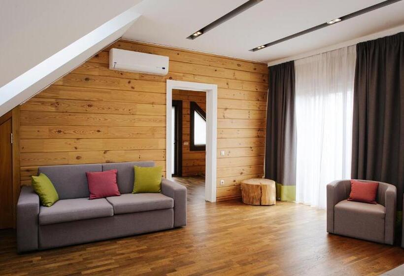 Отель трипільське сонце