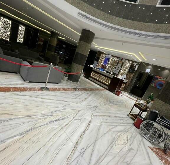 فندق Fribion Apat