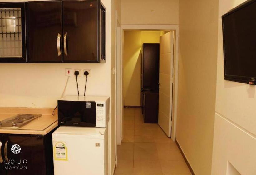 ホテル Manzel Aram 105