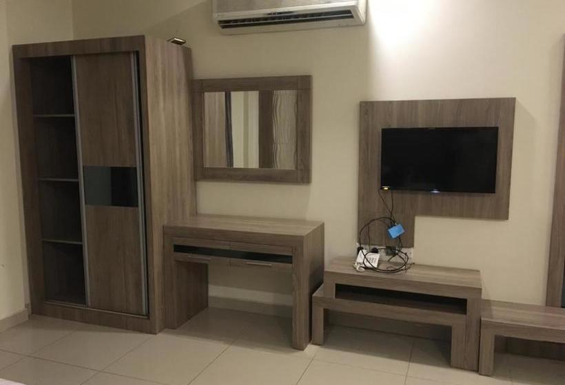 ホテル Manzel Aram 105