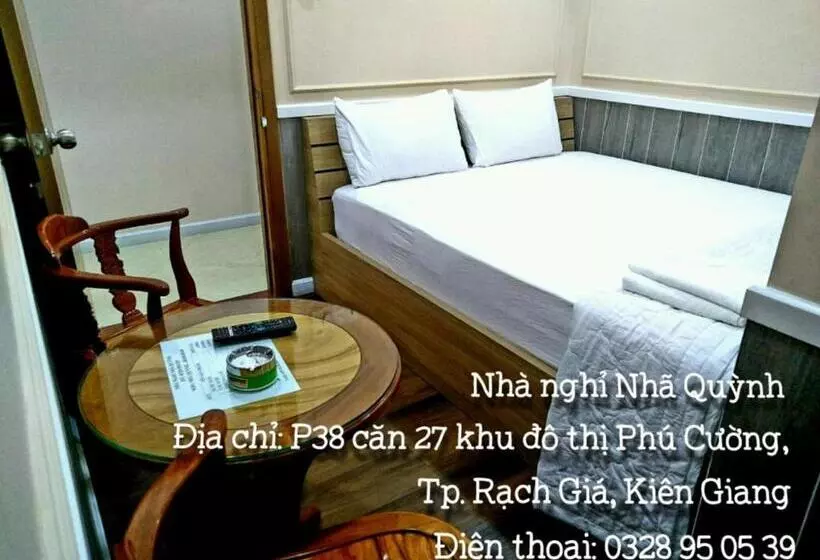 هتل Nhã Quỳnh