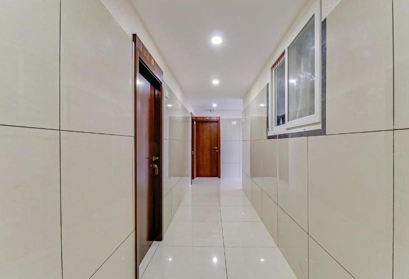 ホテル Oyo 48789 Sri Vinayaka Lodge