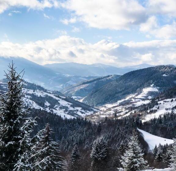 호텔 синевирський перевал