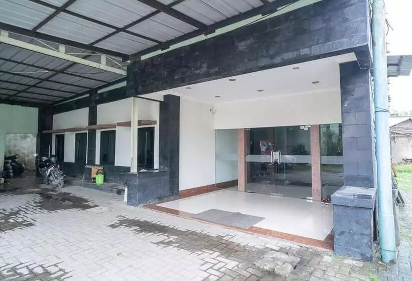 Hotelli Transit Nusa Indah Redpartner