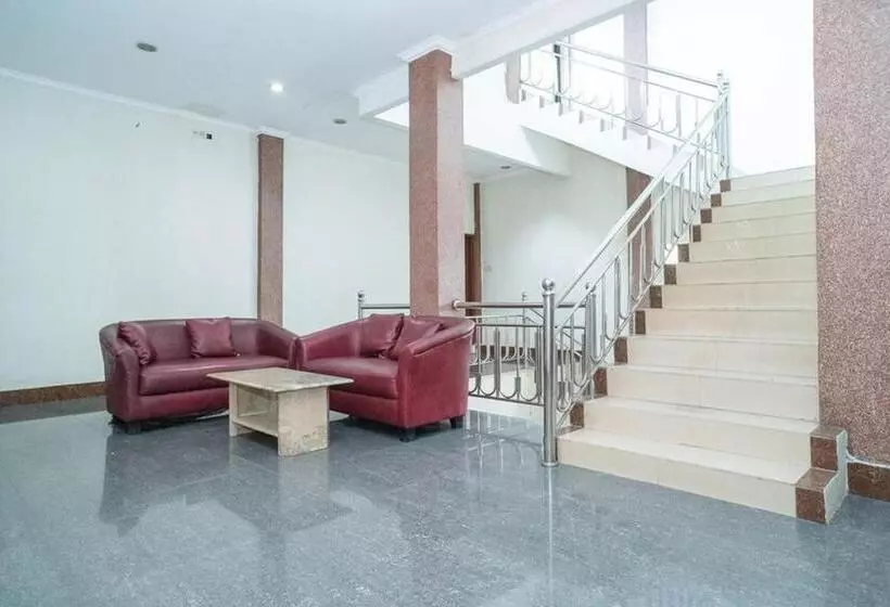 Hotelli Transit Nusa Indah Redpartner