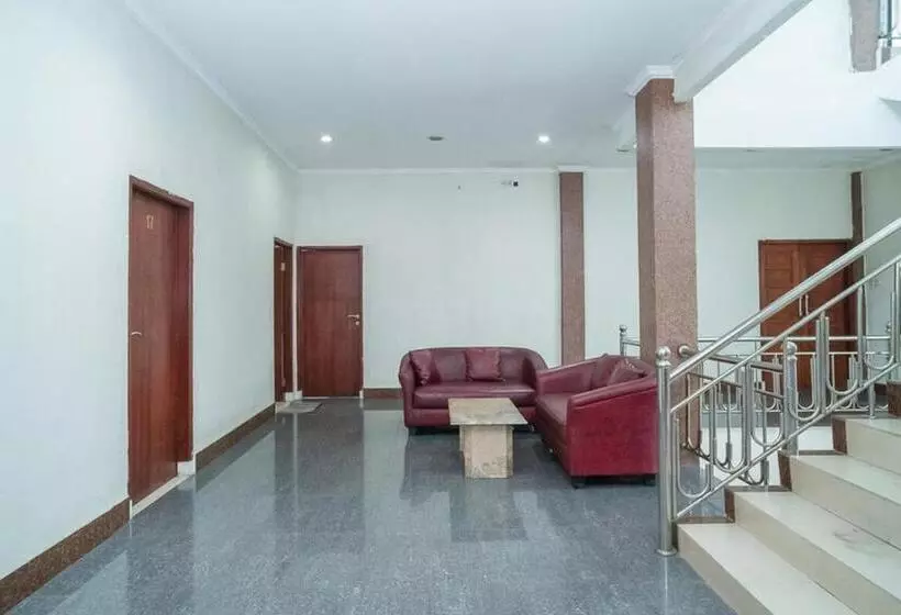 Hotelli Transit Nusa Indah Redpartner