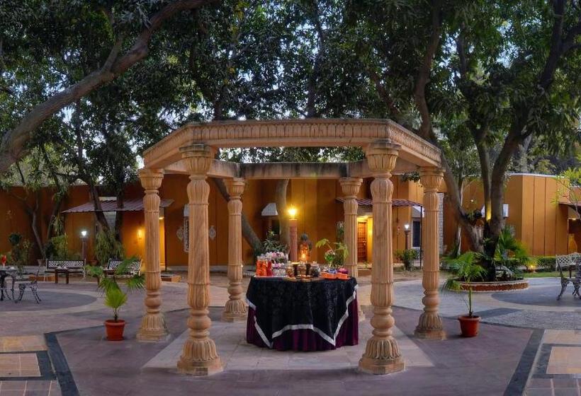 Hotel Treehouse Amaara A Boutique