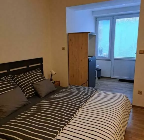 پانسیون Penzion A Restaurace Na Záložně