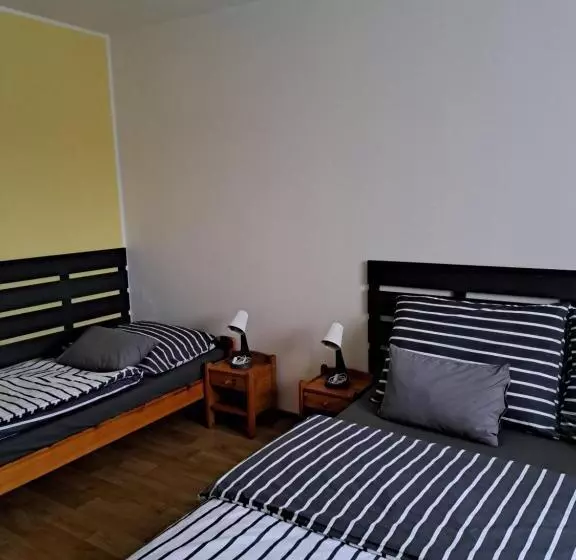 پانسیون Penzion A Restaurace Na Záložně