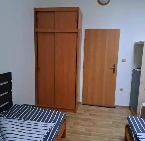 پانسیون Penzion A Restaurace Na Záložně