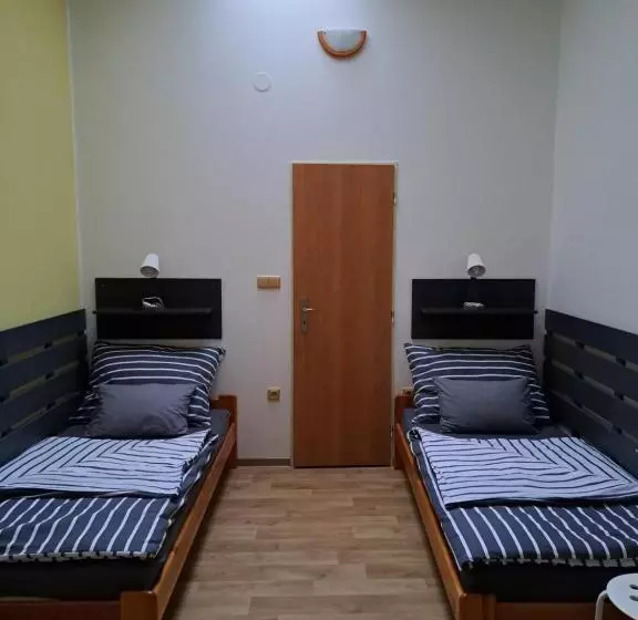 پانسیون Penzion A Restaurace Na Záložně