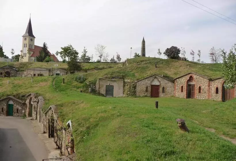 پانسیون Penzion A Restaurace Na Záložně