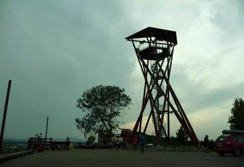 پانسیون Penzion A Restaurace Na Záložně